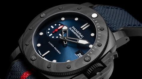 PAM01563 Submersible Luna Rossa Carbotech (SLC, S.L.C.).